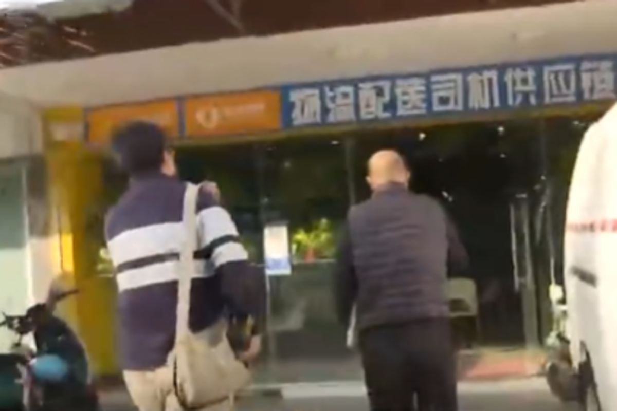 15000押金变服务费 司机遭遇“套路租”